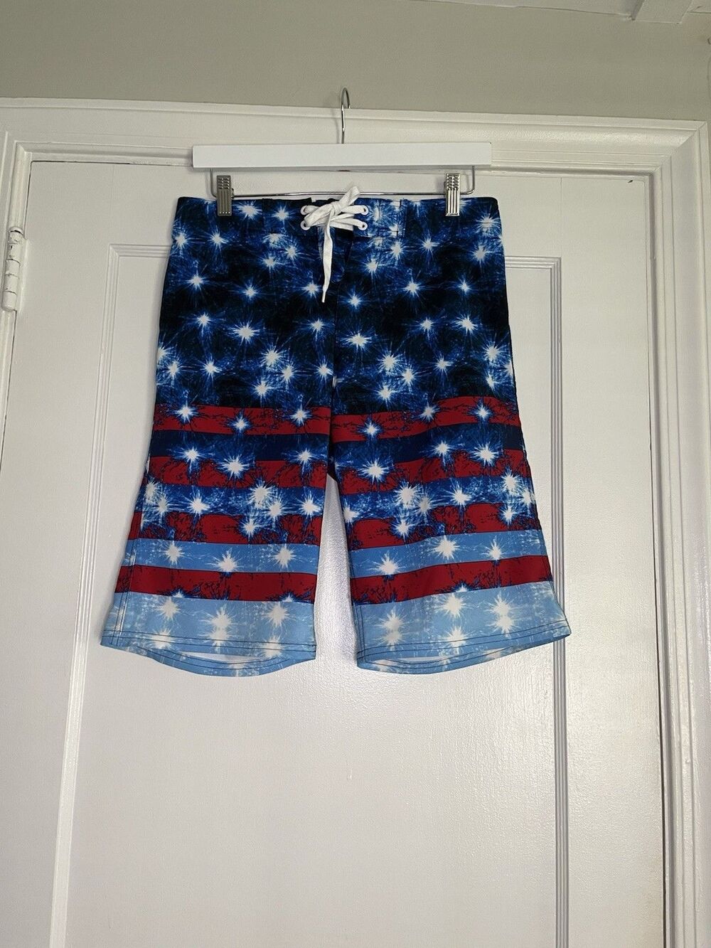 Burnside Board Shorts Patriotic Stars Stripes Men's Size 28 Drawstring Pockets